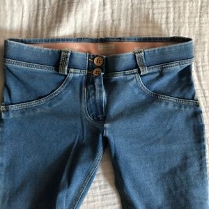 EUC* Freddy Wr up Slounge Butt Jeans Medium Rinse